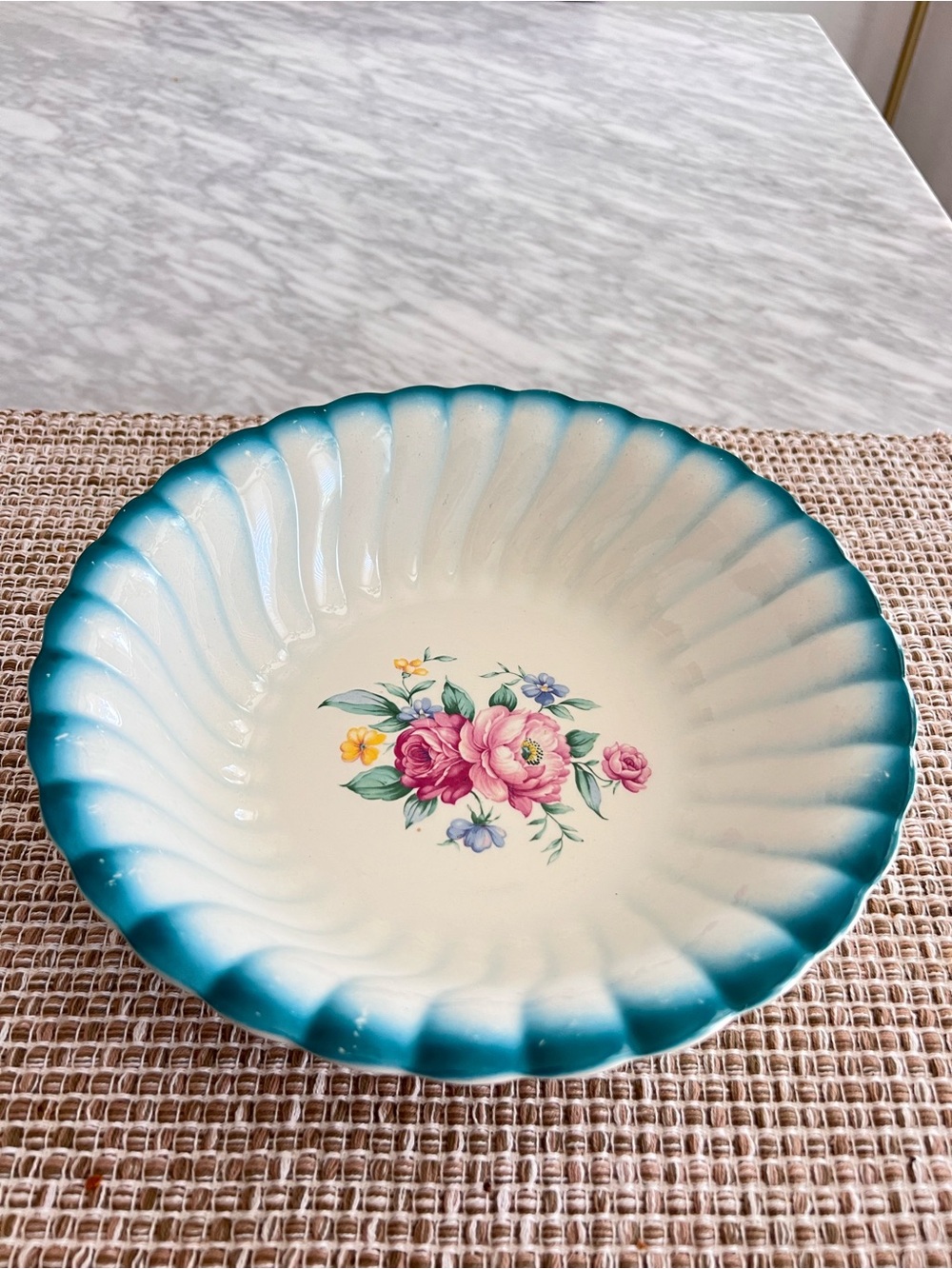Vintage Homer Laughlin Floral Rimmed Serving Bowl 1
